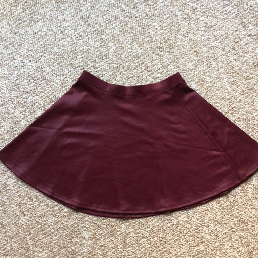 Forever21 maroon mini skirt